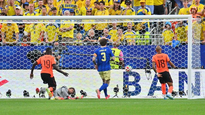 Koeman je trpio kritike, pa povukao potez koji se odmah isplatio