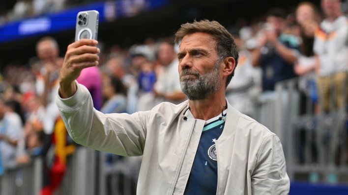 Klopp odbrusio ego-manijaku: 'Ako jednog dana kaže nešto pozitivno o nekom igraču...'