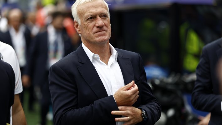 Evo što je rekao Didier Deschamps nakon pobjede poslije kaotičnog dvosatnog prekida utakmice