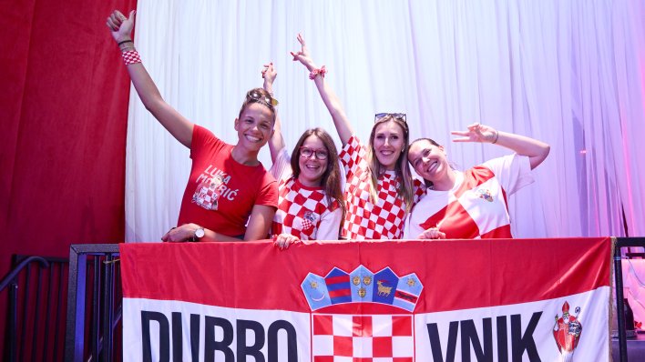 U Torontu otvorena Hrvatska kuća, a stiže i navijačka zastava. Pogledajte atmosferu
