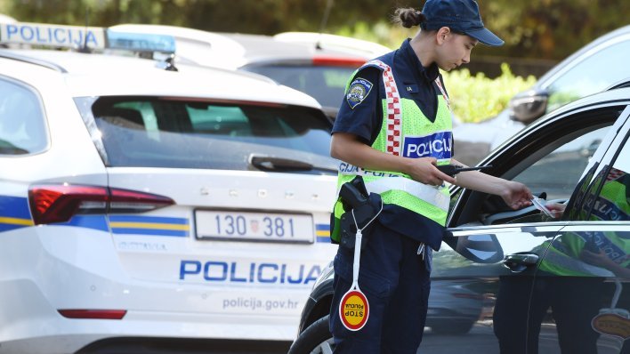 Policija na A1 zaustavila automobil, a kad je vozač otvorio prozor sve je bilo jasno