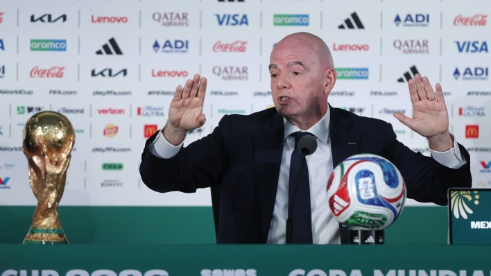 Navijači su svoje rekli o pauzama tijekom utakmice. Infantino najavio sljedeće korake