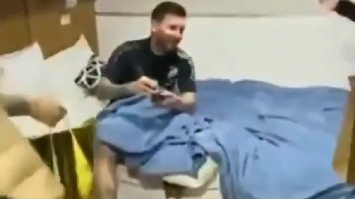 Suigrači ga iznenadili: Pogledajte na kakvom krevetu u Americi spava najbolji igrač svih vremena