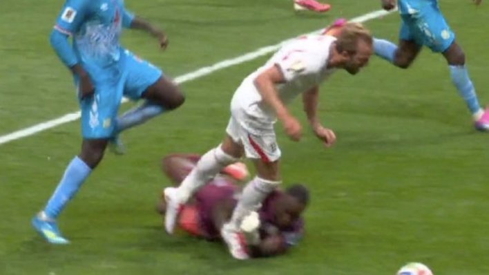 Je li Engleska zakinuta protiv DR Konga? Shearer: 'Za mene je to penal!'
