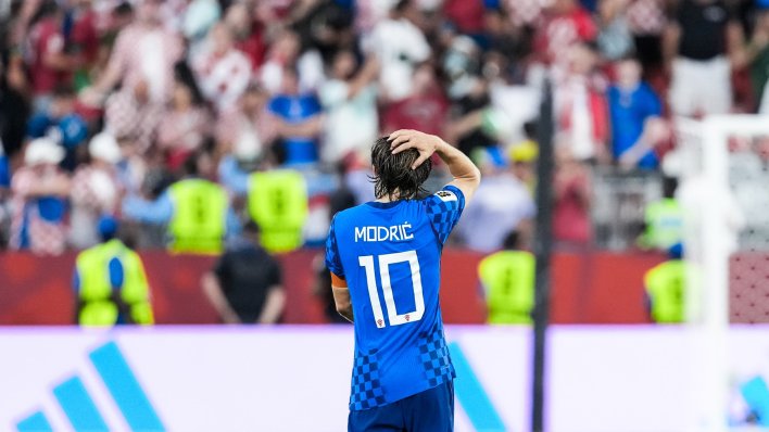 Pogledajte reakciju Luke Modrića kad je shvatio da je gol za 2:2 poništen