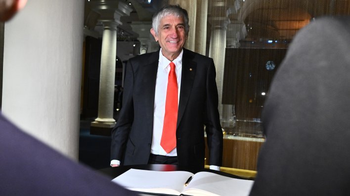 Nobelovac hrvatskih korijena otkrio poveznicu s Teslom i nasmijao sve pričom o Vatrenima