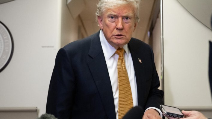 Trump divlja zbog dogovora EU-a i Kanade: 'Neprijateljski čin, uvest ću vam carine'