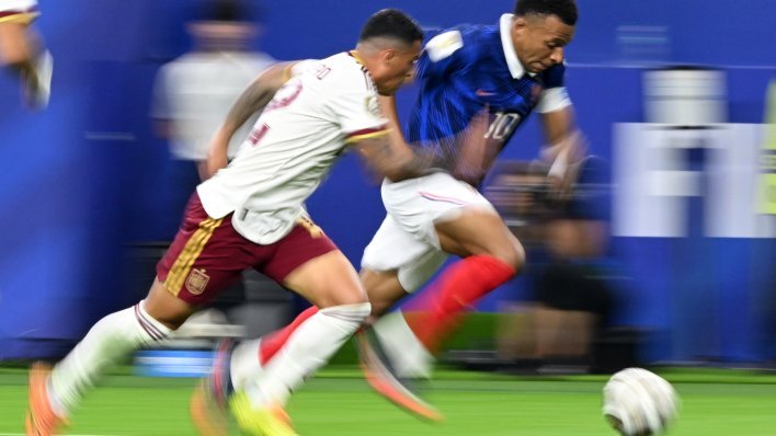 Sramotne uvrede Mbappeu usred Madrida, legenda stala u njegovu obranu: 'Ne mogu shvatiti što mu rade'