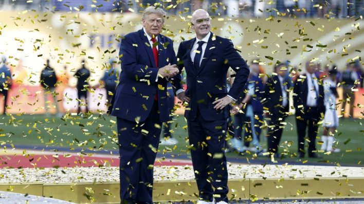 FIFA izrezala Trumpa iz fotografija Španjolske? Bijela kuća uzvratila