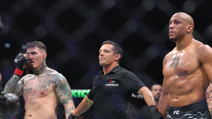 UFC prvak opisao 108 dana noćne more i strah od trajnog sljepila: 'Bilo je stravično'