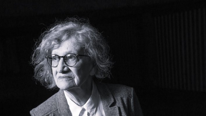 Preminula nagrađivana pjesnikinja i fotografkinja Andriana Škunca