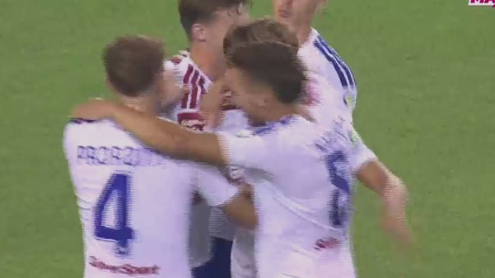 Hajduk poveo protiv Istre! Pogledajte kako je Pukštas ostao potpuno sam i glavom pogodio za 1:0