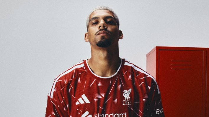Barcelonin kapetan službeno predstavljen u Liverpoolu