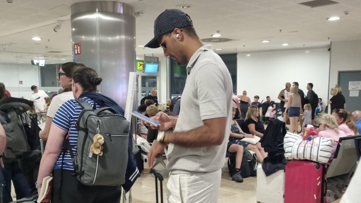 Dok zvijezde lete privatnim avionima, Rodri ponovno oduševio svojim potezom