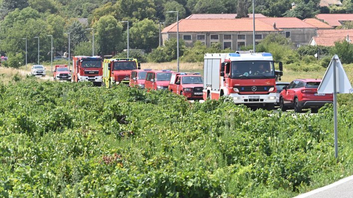 Vatrogasci na Pelješcu našli eksplozivnu napravu: 'Sve se zapalilo oko nje'