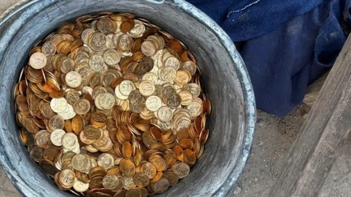 U zidovima podruma pronašli basnoslovno blago: 'Samo smo iskapali kanalizacijsku cijev'