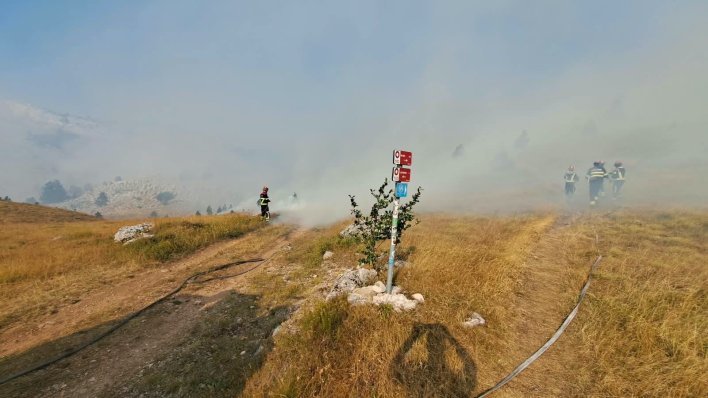 Požar iz BiH prešao u Hrvatsku, angažirana vojska