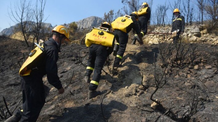 Vojska izlazi na požarišta: Kopnene snage prvi put ovog ljeta poslane u borbu s vatrom