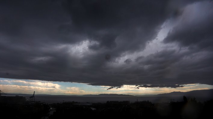 Rijeka se priprema za nevrijeme: Službe pripravne za noćne kiše s grmljavinom
