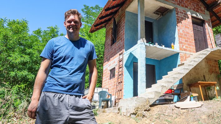 Amerikancu koji je kupio kuću u Zagorju za 5000 eura i potpuno je transformirao sada prijeti rušenje: Evo zašto