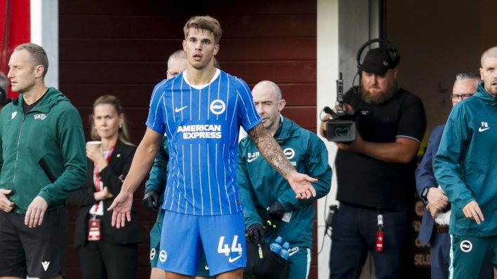 Vušković oduševio na službenom debiju za Brighton: Pogledajte brojke koje sve govore