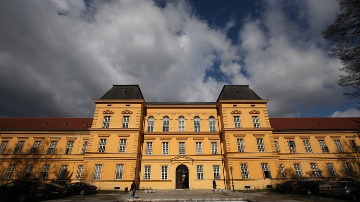 Klinika Vrapče raspisuje natječaj za mlade slikarice: Ovo su uvjeti