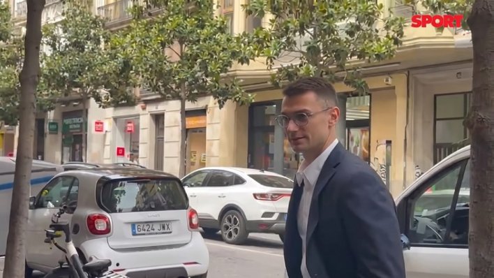 Livaković potpisao za Barcu: Evo što je odmah napravio
