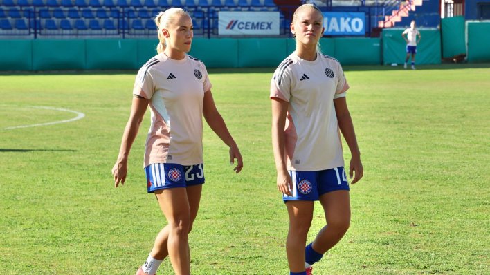 Najljepša nogometašica svijeta toliko je slavna da i Transfermarkt poklanja dres Hajduka
