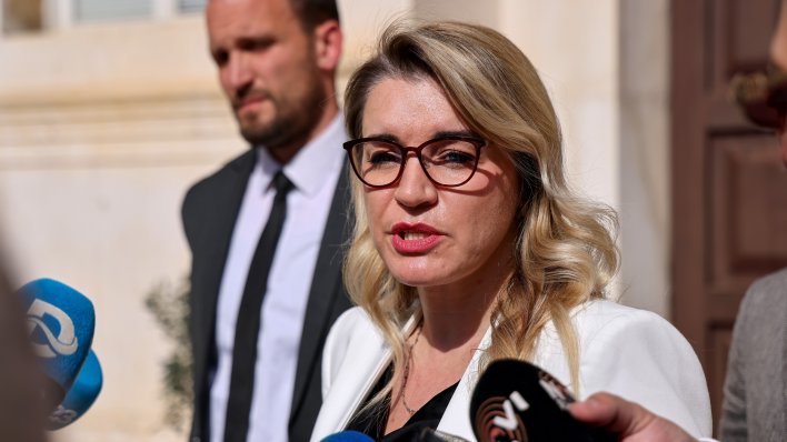 Sukob oko ilegalnog otpada u Europskom parlamentu: Brnjac odgovorila Bosancu