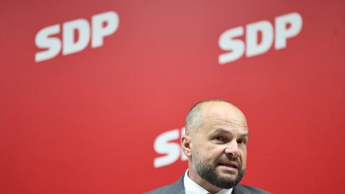 SDP objavio nove detalje hakerskog napada: Članovi dobili SMS 'Sretna Nova godina 2026.'