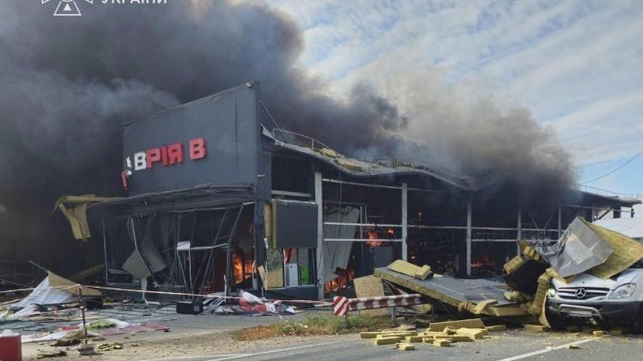 VIDEO Procurila dramatična snimka: Pogledajte kako ruski Šahid razara supermarket