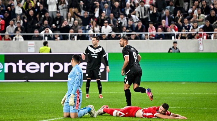 Novi europski šok za Zvezdu: Izgubila penalom u 90. minuti
