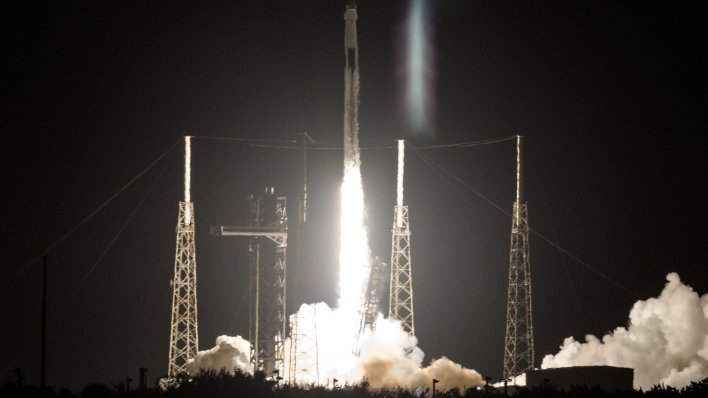 Daje li američka vojska SpaceX-u prevelike ovlasti?