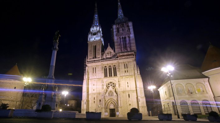 Zagrebačkoj katedrali vraća se dio starog sjaja: Obnovljeni vitraji stari više od 100 godina
