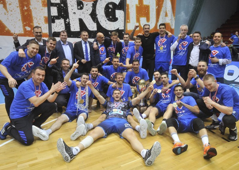 Cibona novi prvak Hrvatske! Do pobjede košem dvije sekunde prije kraja