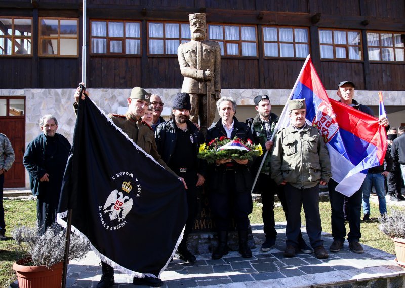 Oštra osuda novom spomeniku Draži Mihailoviću: 'Ovo je civilizacijsko i moralno posrnuće'