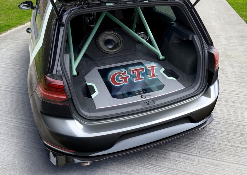 Jeste li vidjeli hologram u VW Golf GTI Aurori?