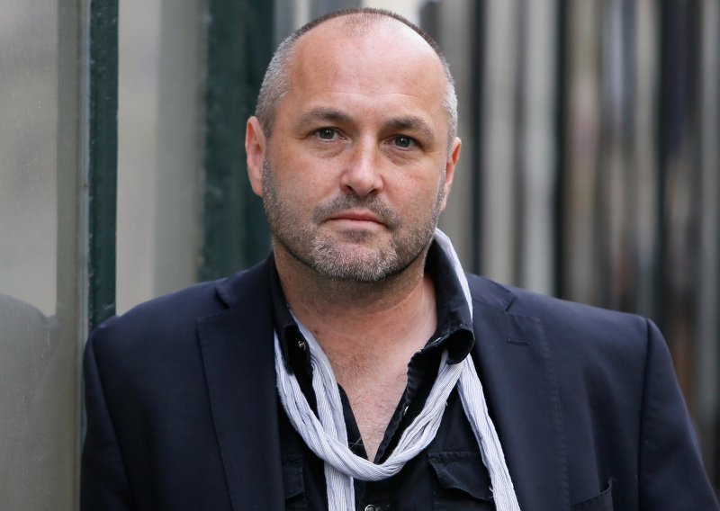 Colum McCann: Političari jako rade na tome da smo svi jednobojni. Ili si crven ili plav