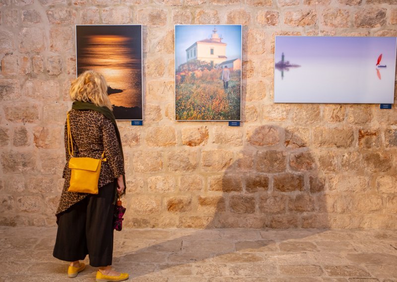 U Dubrovniku otvorena izložba 'Više od svjetla i soli'