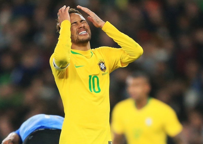 Najskuplji svjetski nogometaš u teškom stanju: Zabrinut sam, Neymar je potpuno izgubljen...