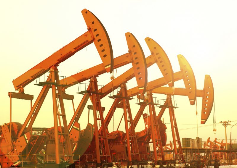 Naftni giganti ukinuli više od 160.000 radnih mjesta