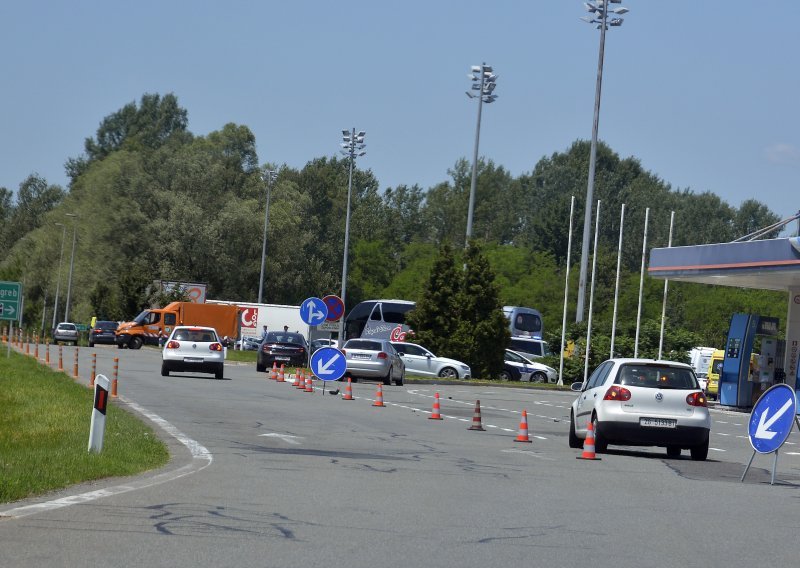 Božinović: Prometna kod Novske je šokantan događaj, policija će ga rasvijetliti očevidom