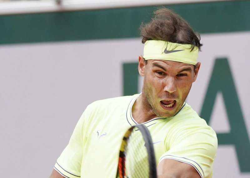 Rafael Nadal ušao u finale Roland Garrosa - i to na kakav način; uništio je nemoćnog Rogera Federera
