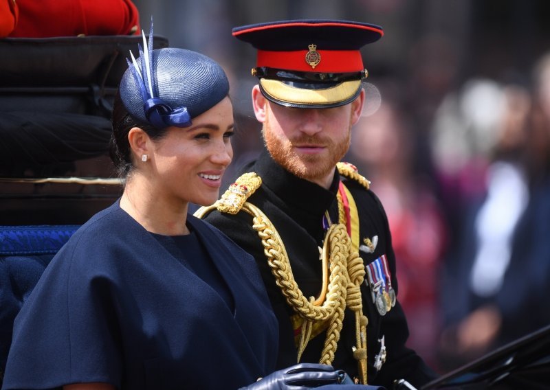 Meghan se vratila! Vojvotkinja mjesec dana nakon rođenja Archieja prvi put u javnosti