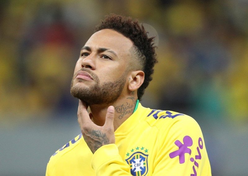 Je li moguće da je Barca ovo tražila od Neymara kako bi zajedno izigrali PSG?