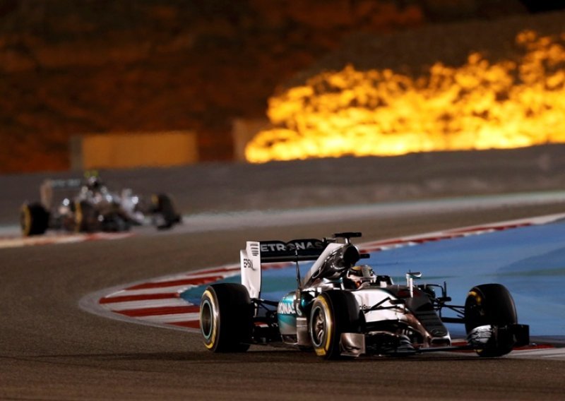 Rosberg našao opravdanje za debakl protiv Kimija