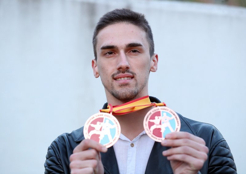 Još jedna velika medalja za hrvatski karate; Ivan Kvesić osvojio srebro i stigao nadomak OI u Tokiju