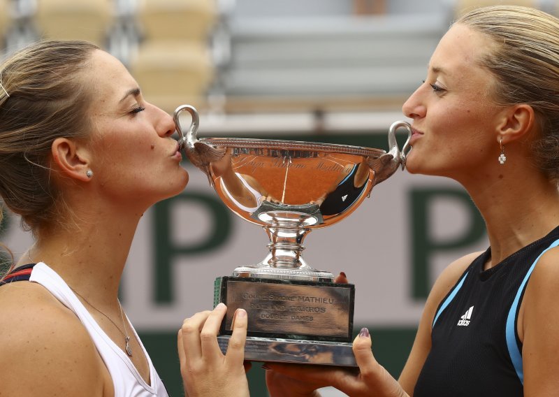 Babos i Mladenović pobjednice ženskih parova u Roland Garrosu