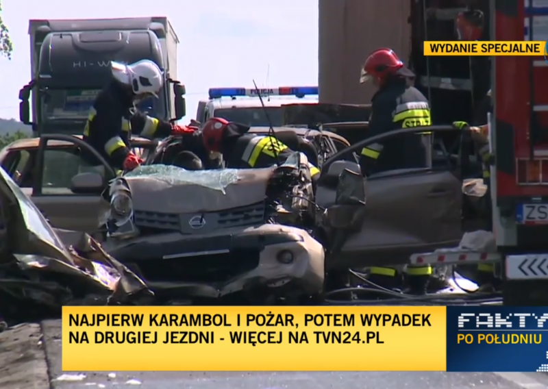[VIDEO] Grozna prometna nesreća u Poljskoj, šestero mrtvih, vatrogasci ne znaju ima li među njima djece