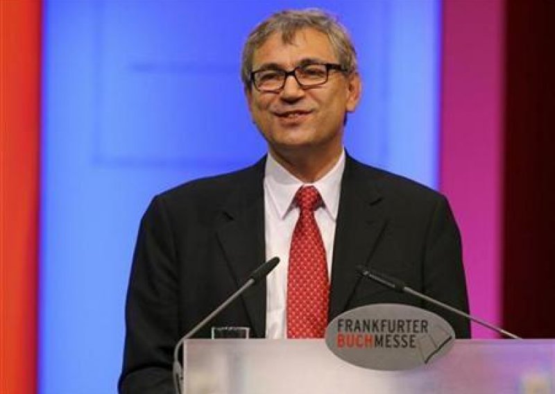 Pamuk u finalu nagrade Independent